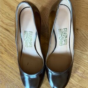 Salvatore Ferragamo Gradation Brown Heels Timeless Elegance